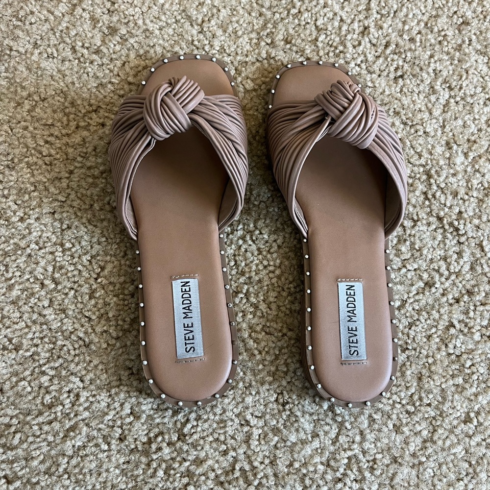 Steve Madden Women's Tan Slide Sandals